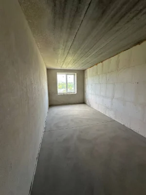 2-room large apartment in a completed building - $850 per square meter