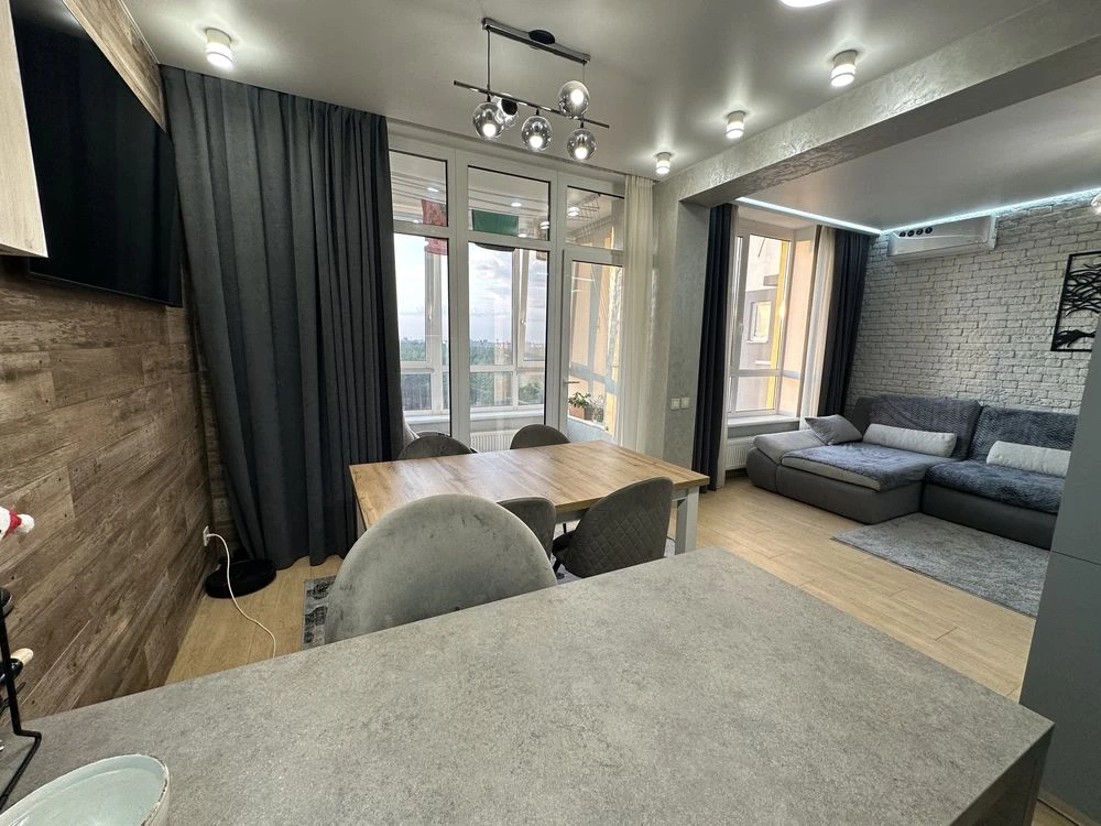 Euro 3, 80 m²! Irpin, 15 minutes to Kyiv! New renovation!
