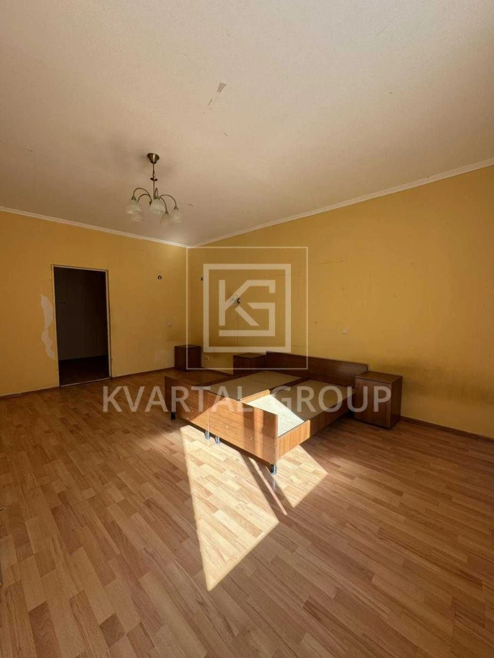 Sale of a spacious 3-room apartment with renovation 103m2/Without commission/D