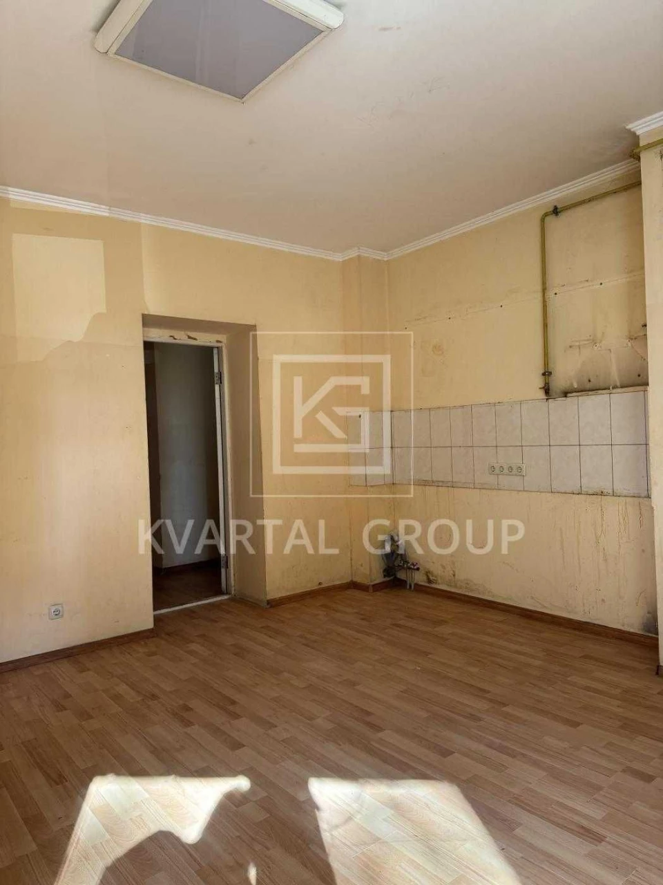 Sale of a spacious 3-room apartment with renovation 103m2/Without commission/D