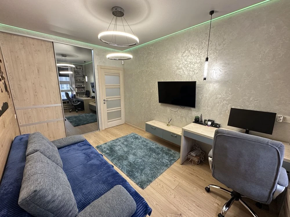 Apartment for sale in Irpin, renovated with furniture