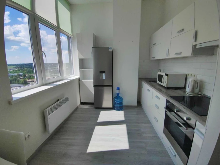 Sale of a spacious apartment with renovation and furniture in Irpin!