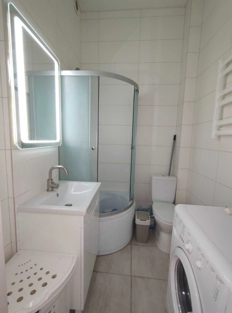 Sale of a spacious apartment with renovation and furniture in Irpin!