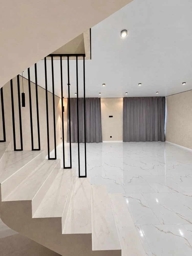 Duplex Apartment with Renovation Central Park City Park