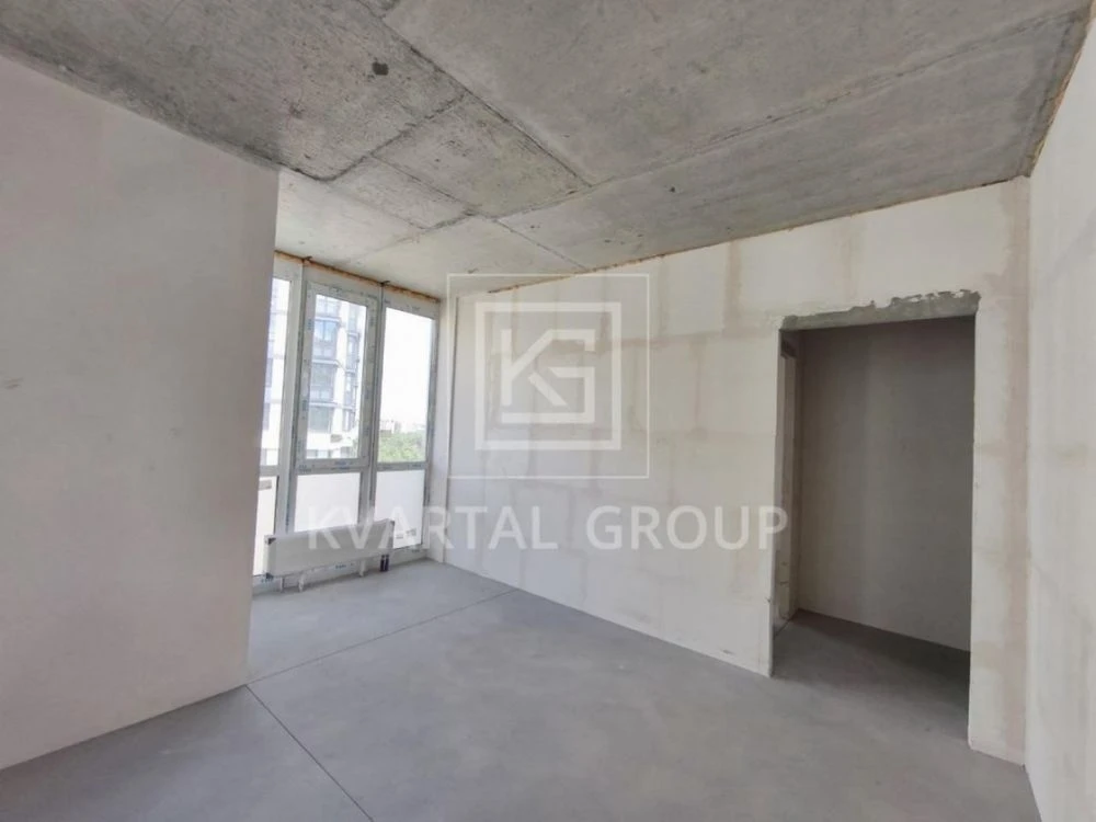 Spacious 3-bedroom apartment in ЖК Центральний 2! No commission!