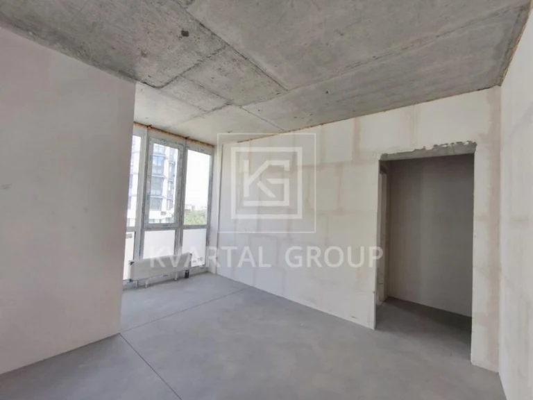 Spacious 3-bedroom apartment in ЖК Центральний 2! No commission!