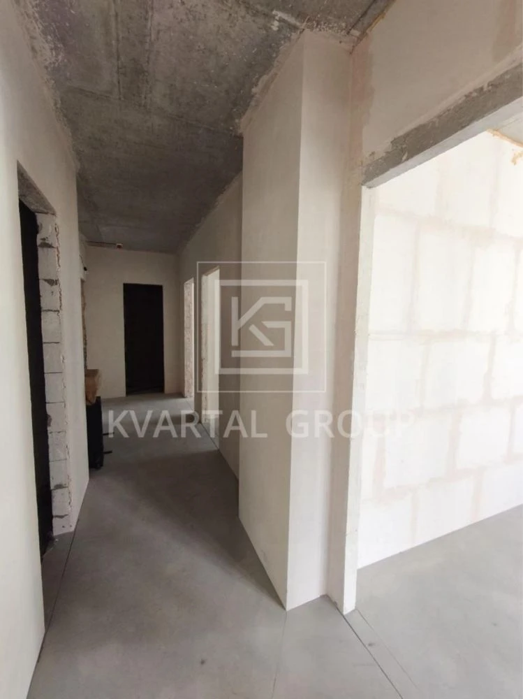 Spacious 3-bedroom apartment in ЖК Центральний 2! No commission!