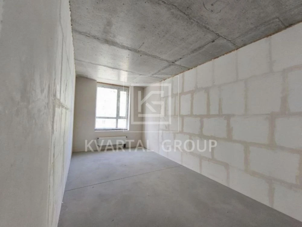 Spacious 3-bedroom apartment in ЖК Центральний 2! No commission!