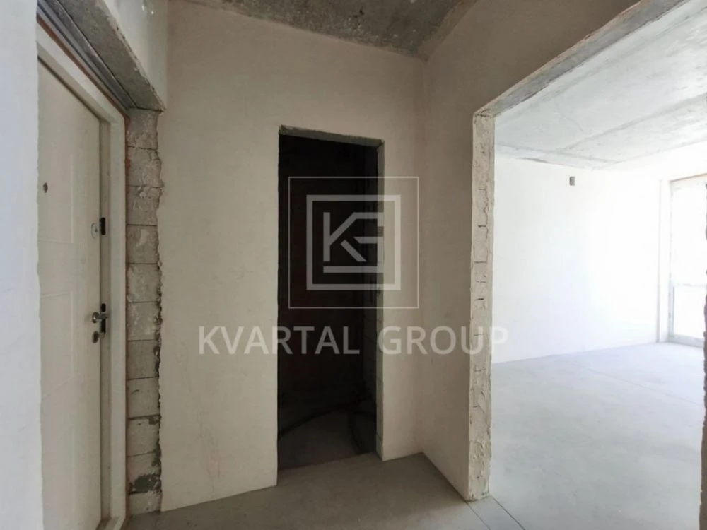Spacious 3-bedroom apartment in ЖК Центральний 2! No commission!