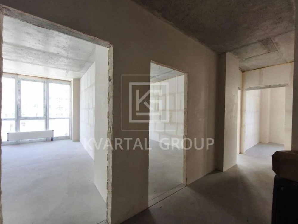 Spacious 3-bedroom apartment in ЖК Центральний 2! No commission!