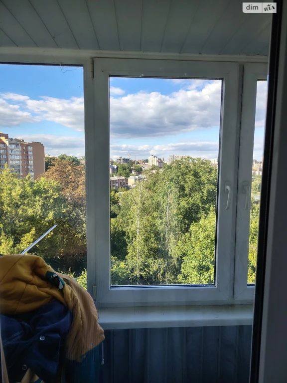 Продаж Квартира Свердловський масив