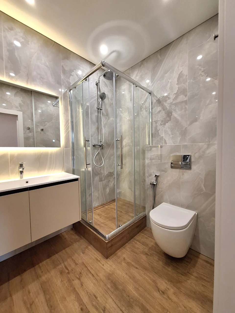 Apartment for Sale: 2-bedroom, 61m2, Designer Renovation! Irpin