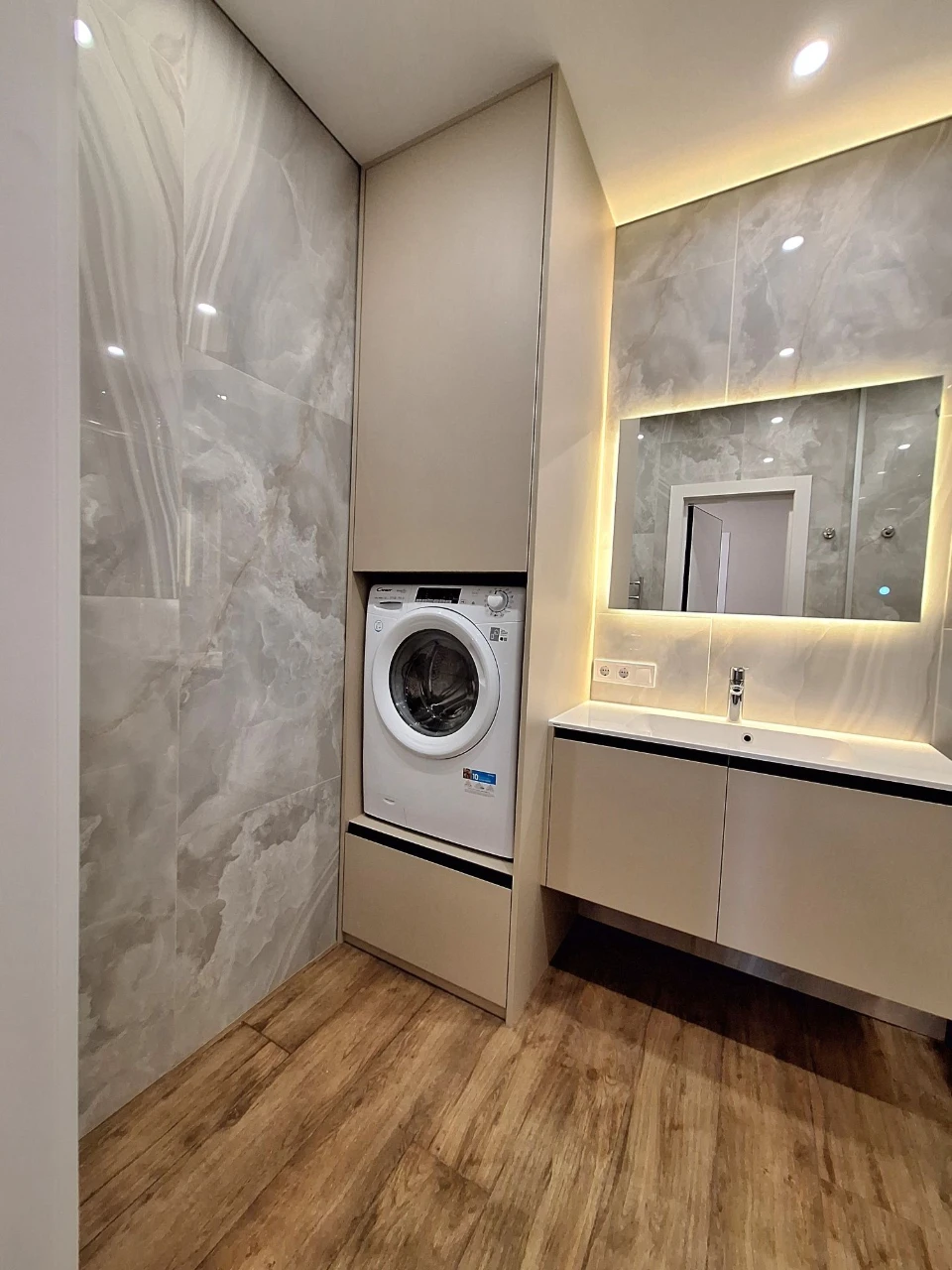 Apartment for Sale: 2-bedroom, 61m2, Designer Renovation! Irpin