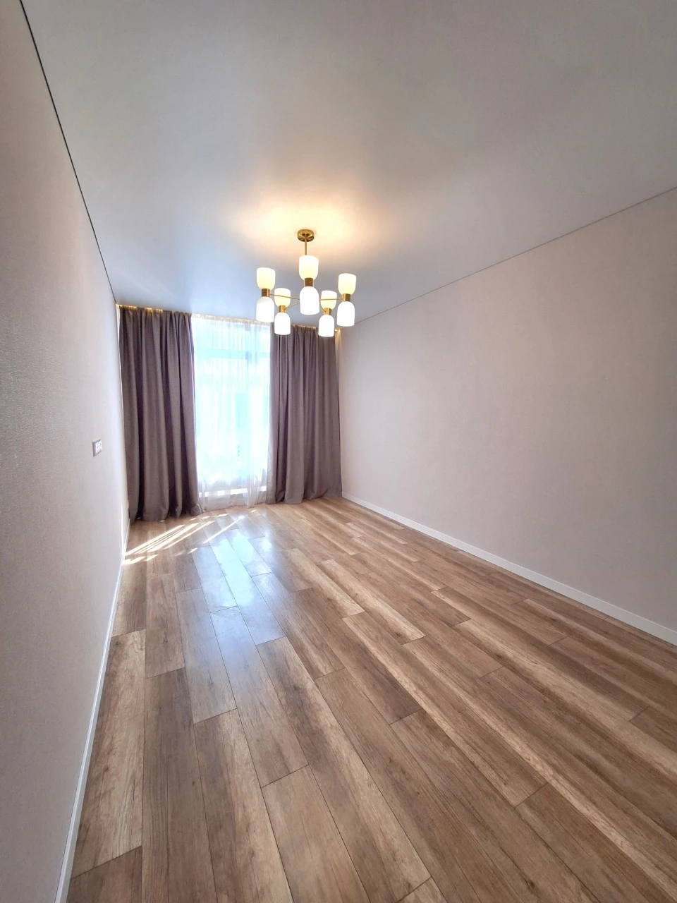 Apartment for Sale: 2-bedroom, 61m2, Designer Renovation! Irpin