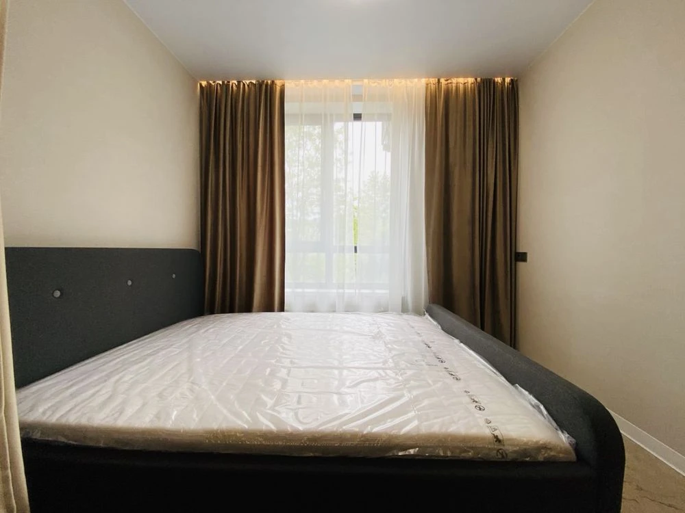COMMISSION-FREE, Renovated Apartment, ЖК Ютландія 1, Center