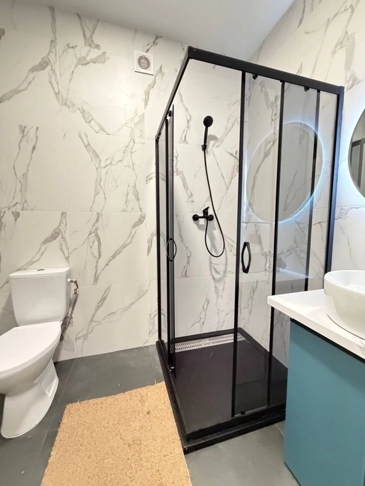 Apartment for sale with excellent renovation in the "Molodyist" residential complex