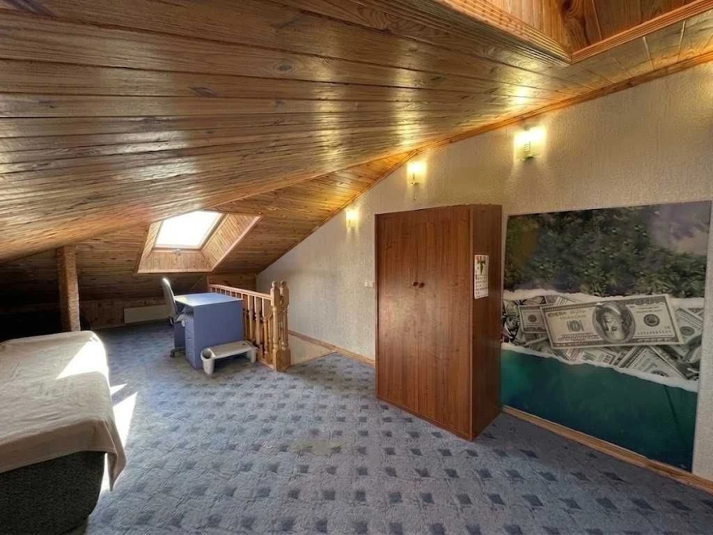 Sale of a 3-room apartment 90 m². TWO-LEVEL. WITH FURNITURE and EQUIPMENT.