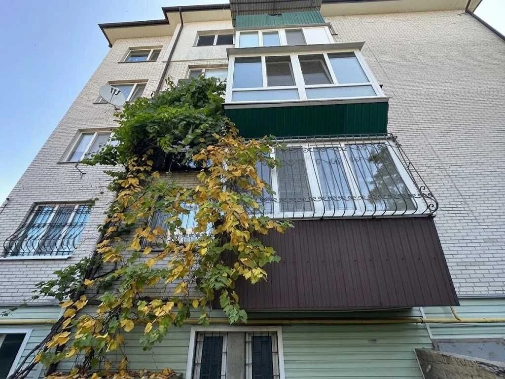 Sale of a 3-room apartment 90 m². TWO-LEVEL. WITH FURNITURE and EQUIPMENT.