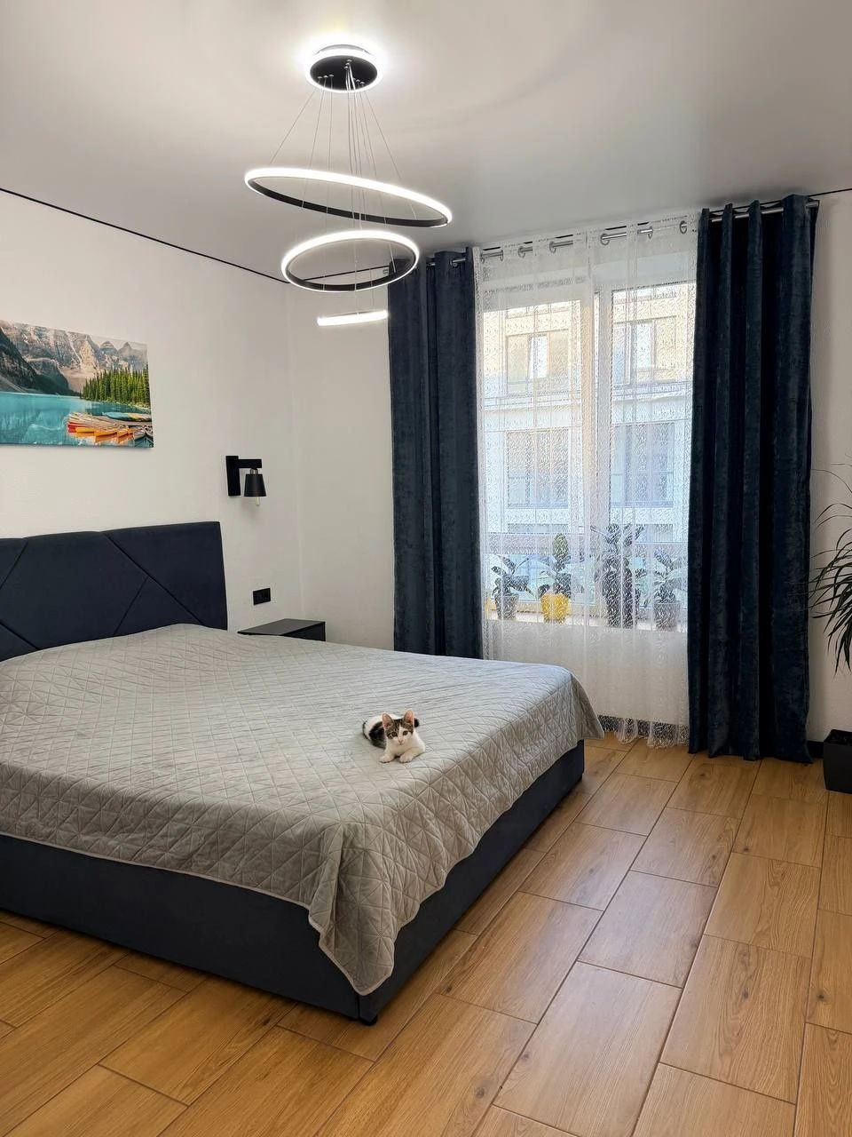 Euro 2-room apartment in the "Burgundia" residential complex