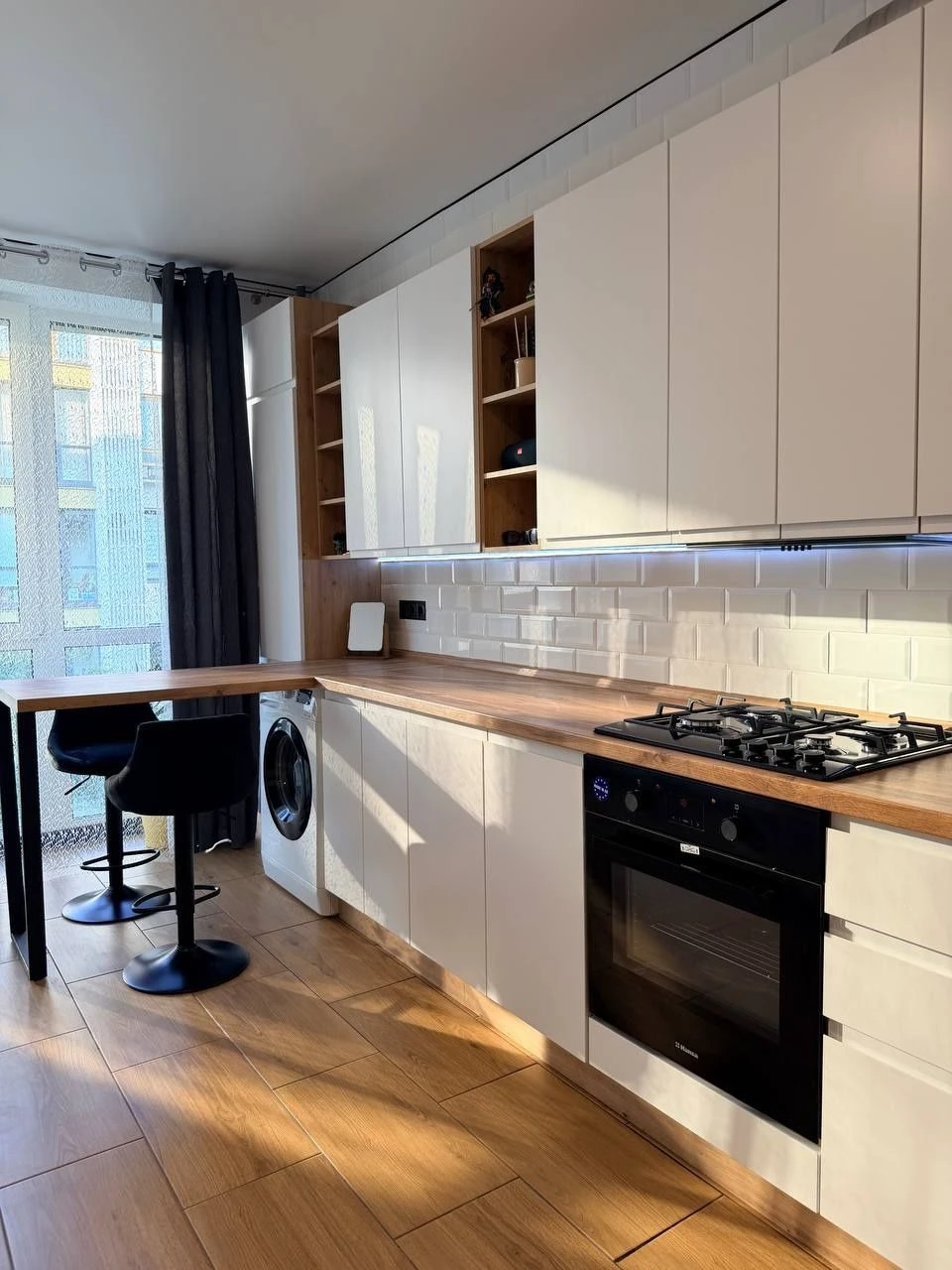 Euro 2-room apartment in the "Burgundia" residential complex