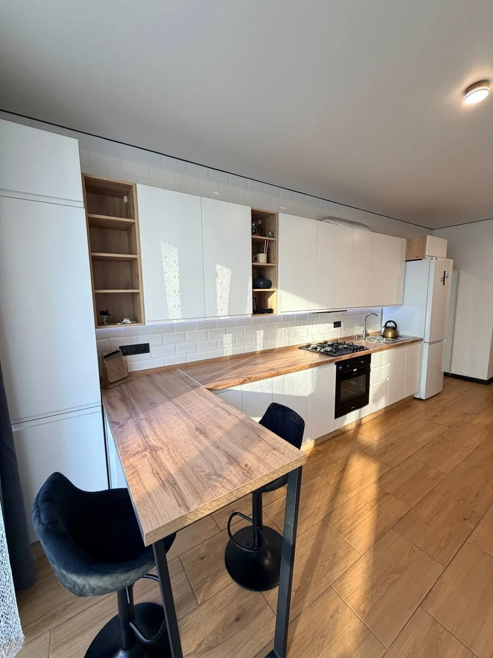 Euro 2-room apartment in the "Burgundia" residential complex