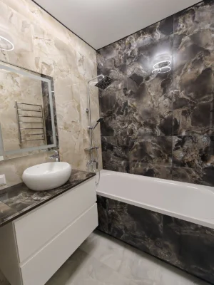 Apartment with renovated interior in a building with a shelter! (ID 383)