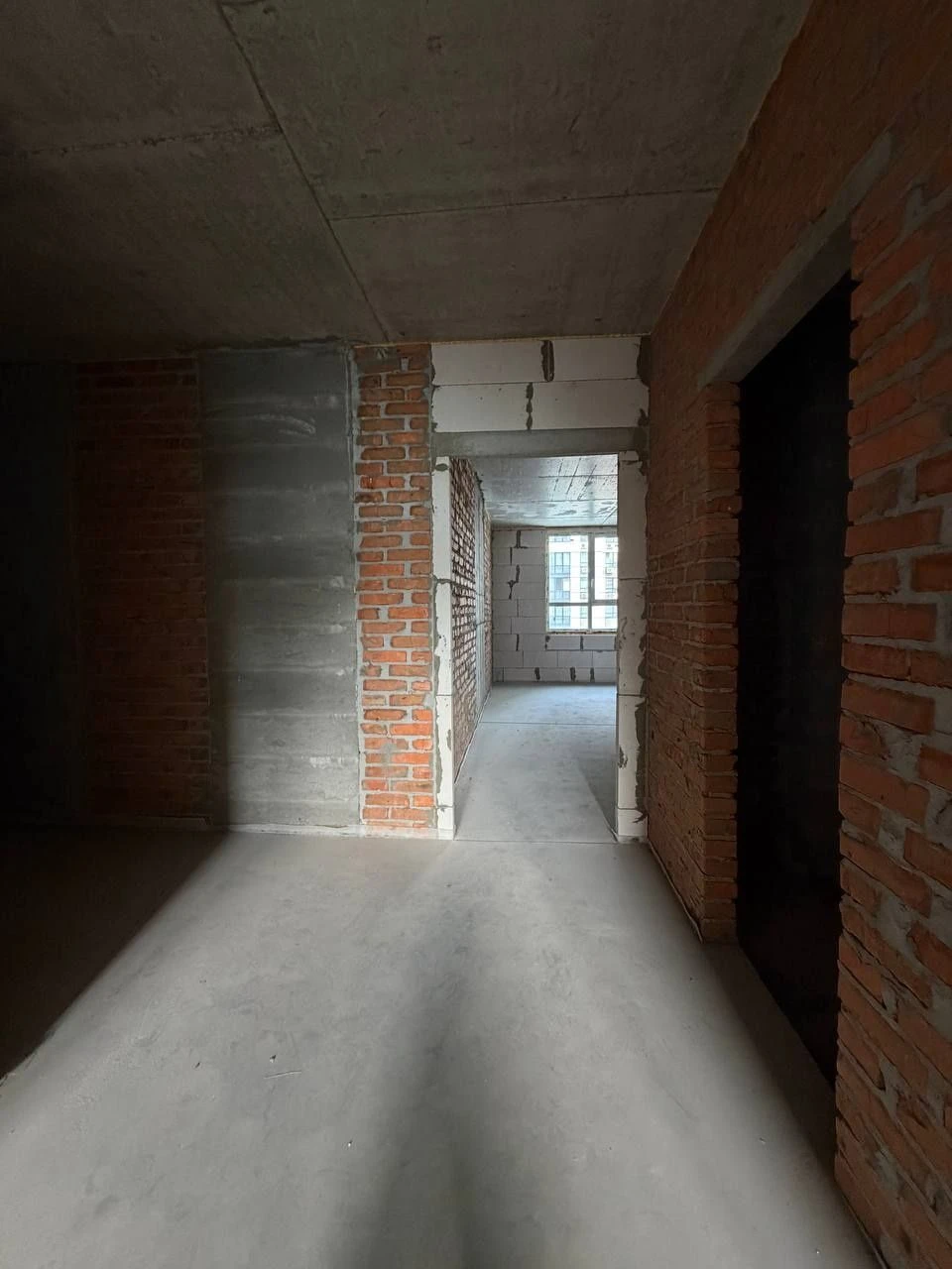 Irpin, City Park Residence, 2-bedroom apartment with minimal finishing