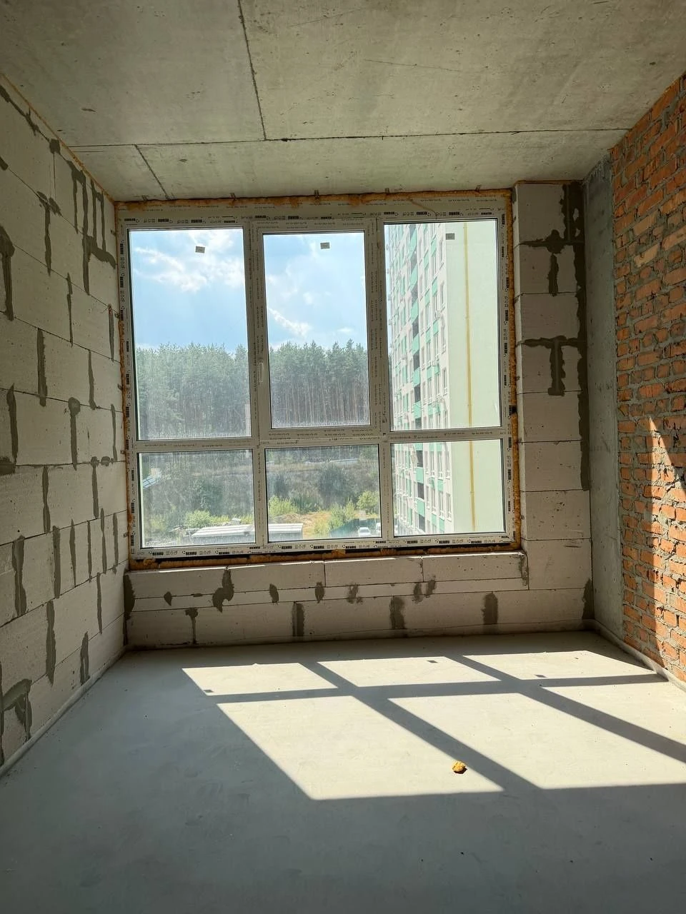 Irpin, City Park Residence, 2-bedroom apartment with minimal finishing