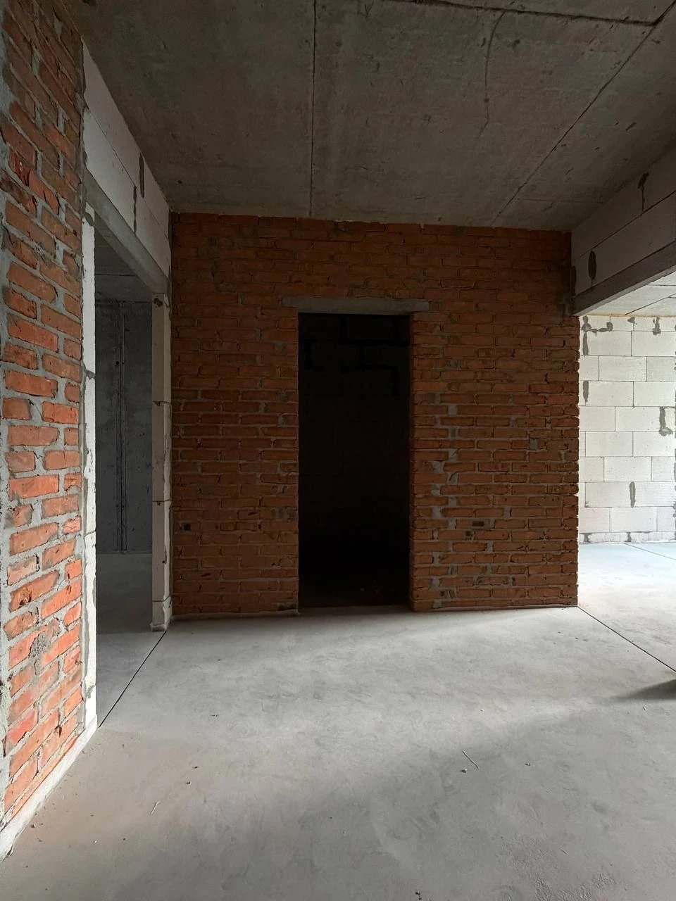 Irpin, City Park Residence, 2-bedroom apartment with minimal finishing