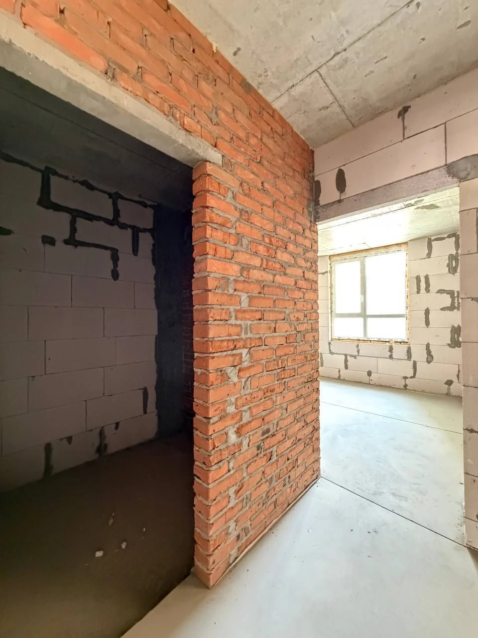 Irpin, City Park Residence, 2-bedroom apartment with minimal finishing