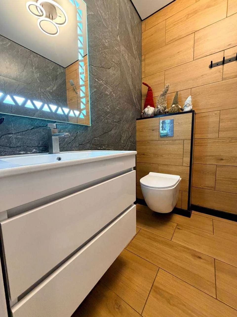 Продаж 1-кімнатної квартири 40 м²! Сучасний ремонт + тепла підлога + газ