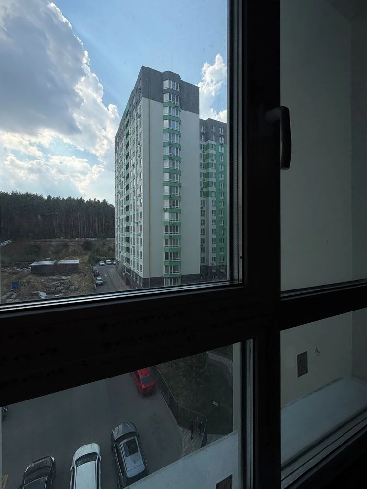 Sale of a 2-bedroom apartment near the park, Irpin