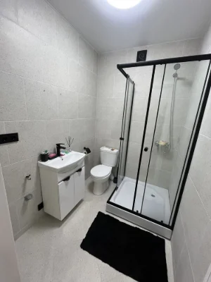 Fully furnished 1-bedroom apartment, NEW RENOVATION, GAS, 2 floors! Certificate