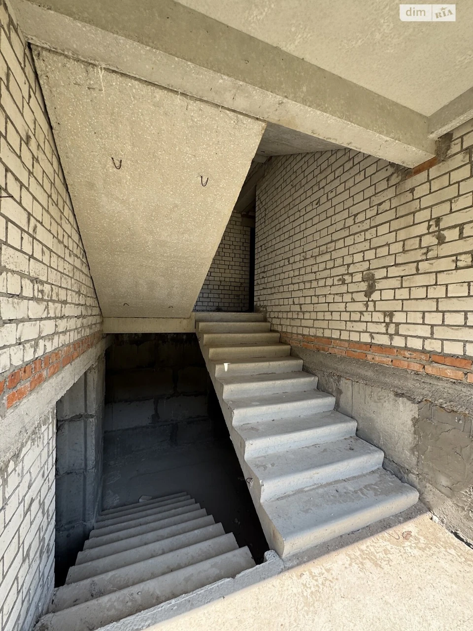 Apartment for Sale in Romanivka