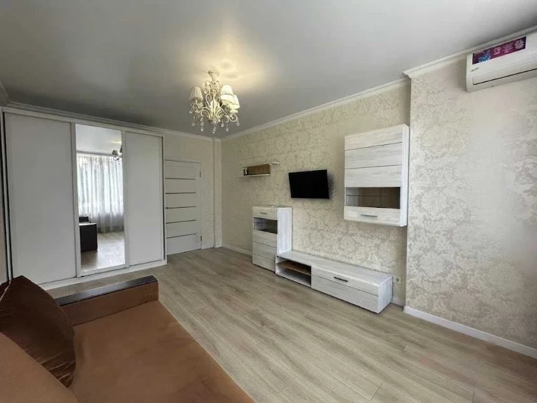 Продажа 2-комнатной квартиры 56 м² с мебелью и техникой. ГАЗ. ГОС.ПРОГ
