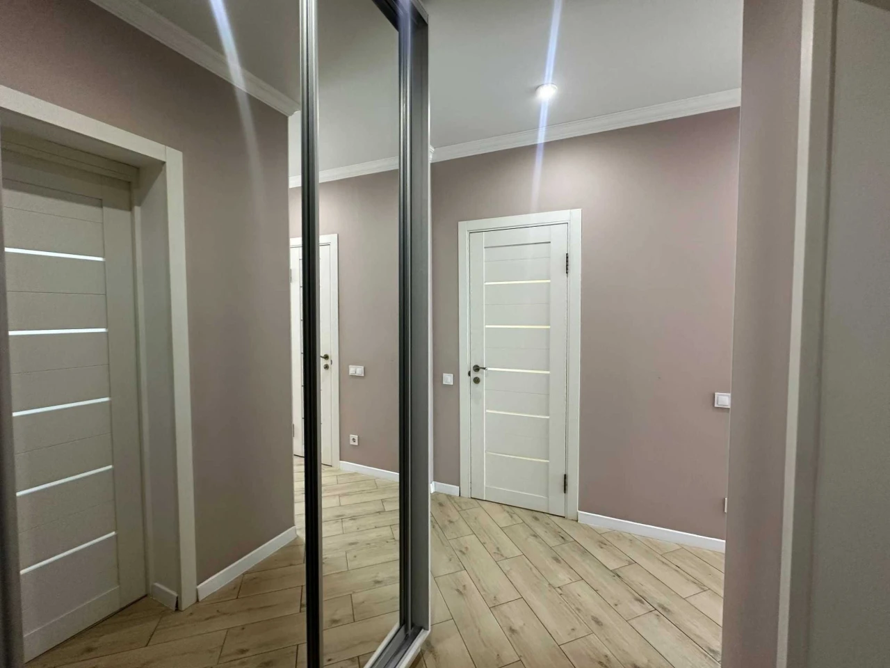 Продажа 2-комнатной квартиры 56 м² с мебелью и техникой. ГАЗ. ГОС.ПРОГ