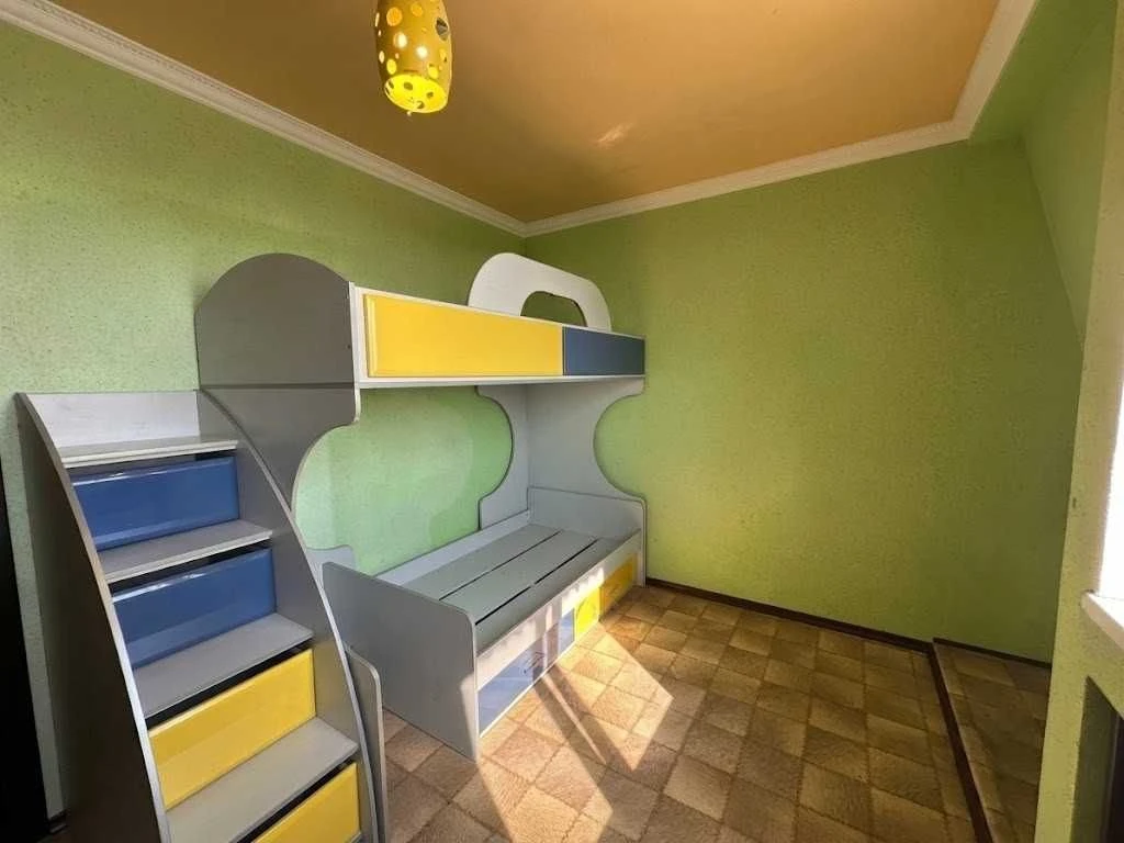 Sale of a 3-room apartment in Irpin, Petrusenka Street, Certificate OK!