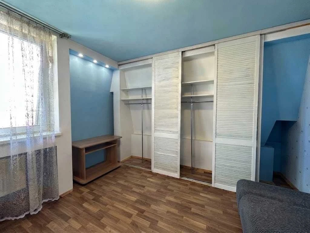 Sale of a 3-room apartment in Irpin, Petrusenka Street, Certificate OK!