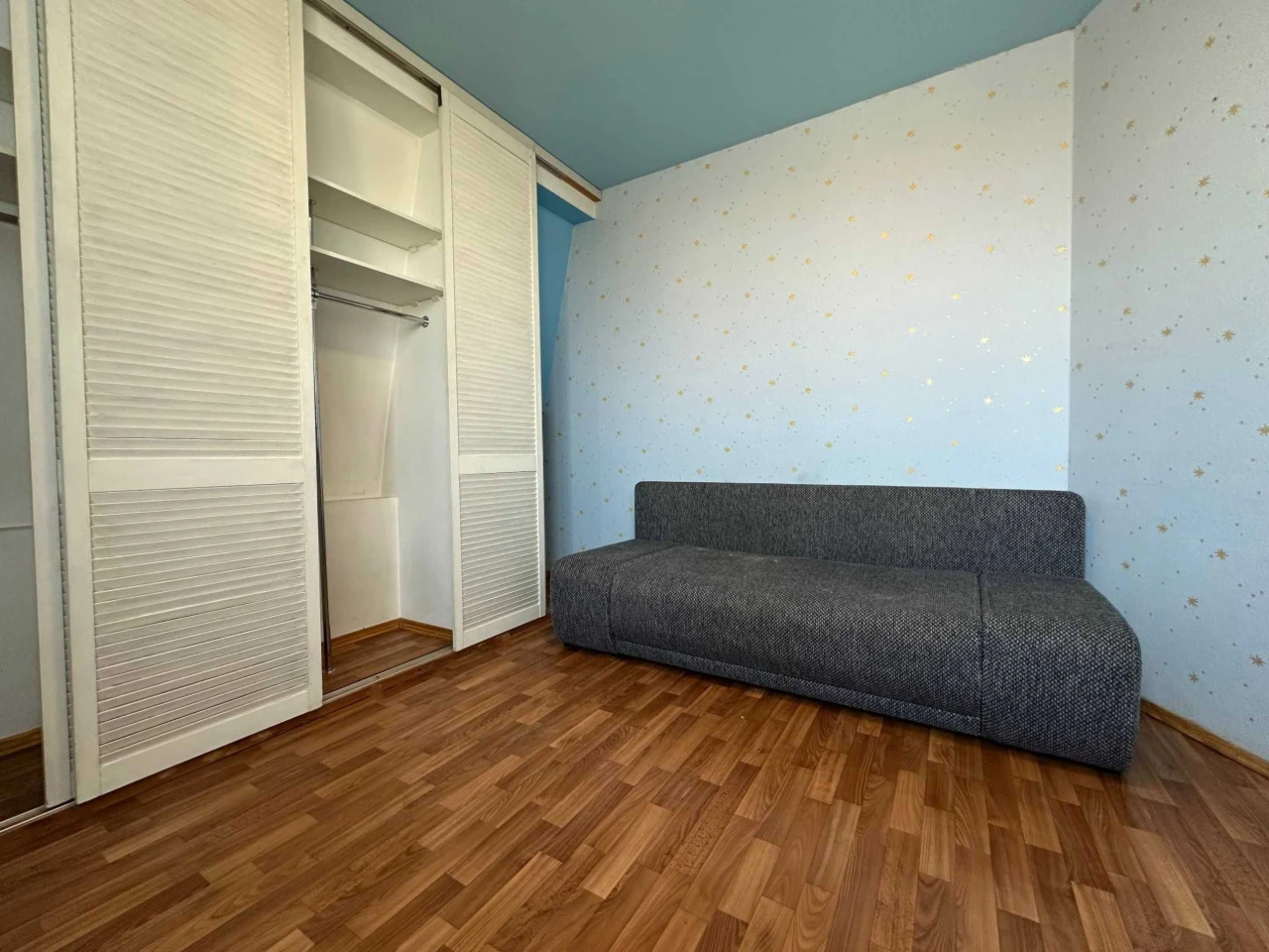 Sale of a 3-room apartment in Irpin, Petrusenka Street, Certificate OK!
