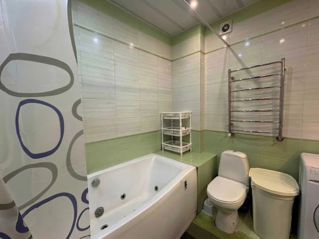 Sale of a 3-room apartment in Irpin, Petrusenka Street, Certificate OK!