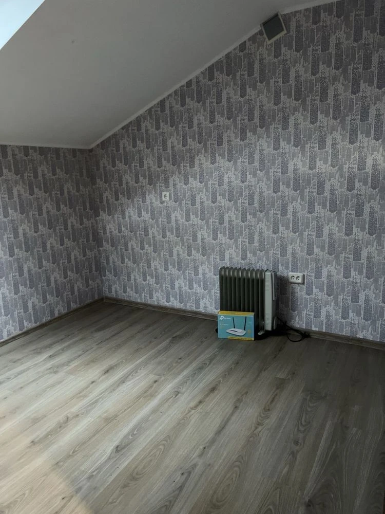 Продаж 1 кім 42 кв Полтавська