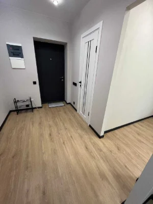 Apartment with New Renovation, Gas