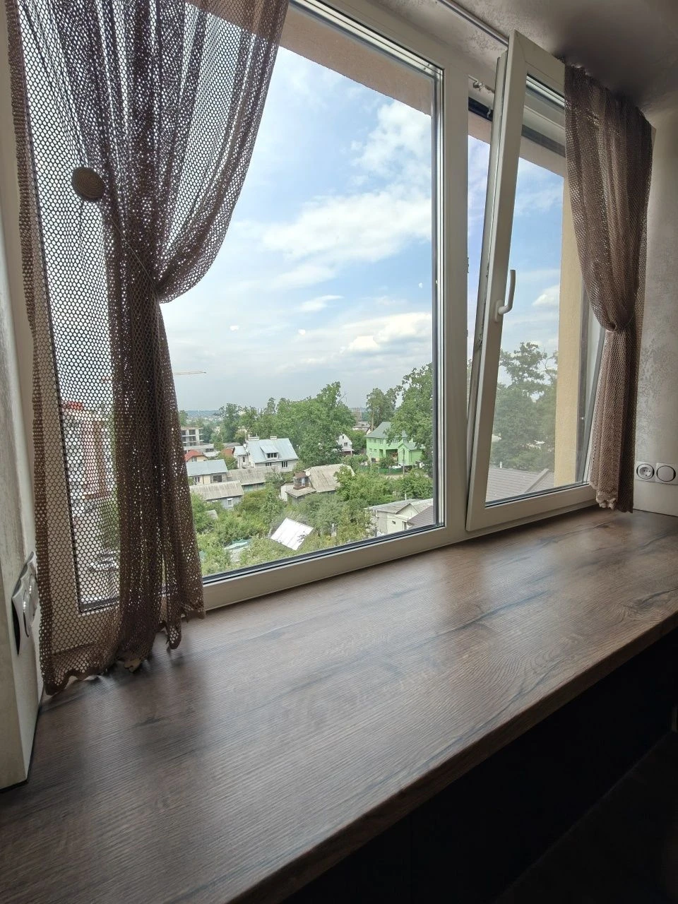 Apartment with a stunning view in a gated community! єОселя/Ваучер/