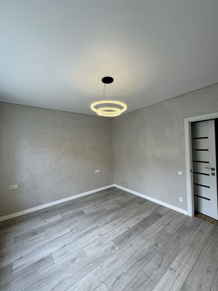Apartment for sale with renovation in the "Molodyost" residential complex