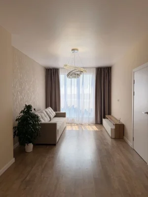 Spacious 2-bedroom apartment 67 sq m Euro-3 New, nobody