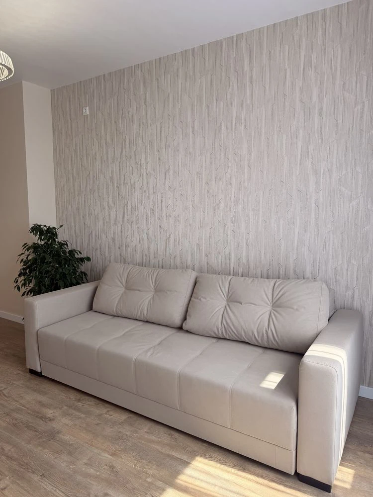 Spacious 2-bedroom apartment 67 sq m Euro-3 New, nobody