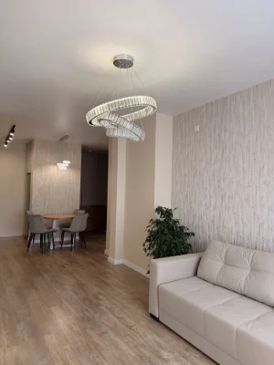 Spacious 2-bedroom apartment 67 sq m Euro-3 New, nobody