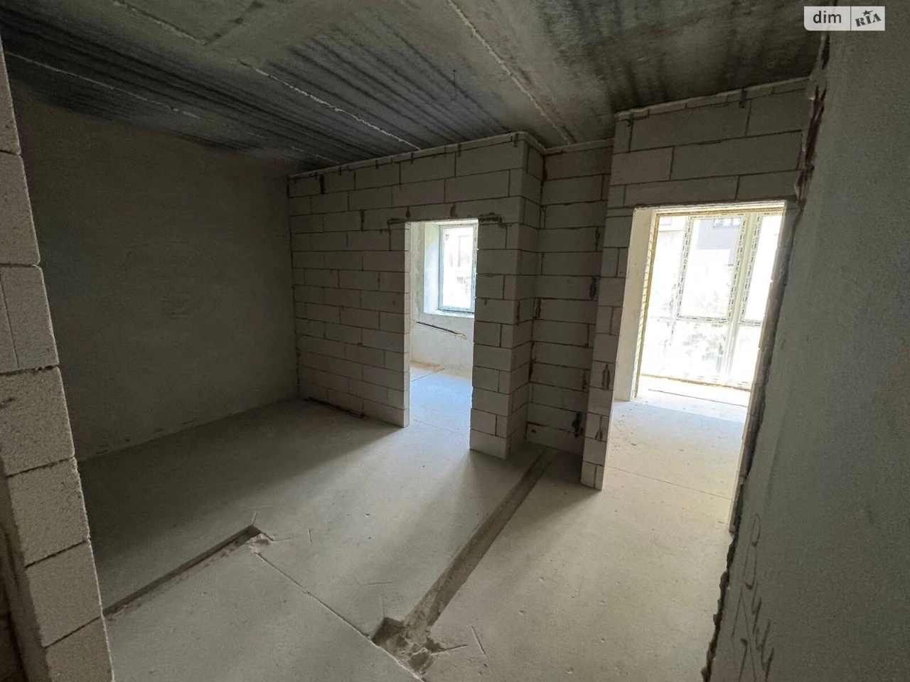 Apartment for Sale in Romanivka