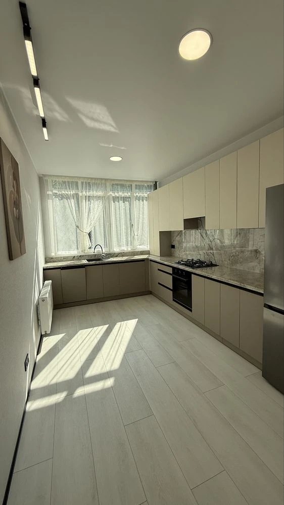 Euro 2-bedroom apartment with designer renovation! Gas! Park of Pravyka