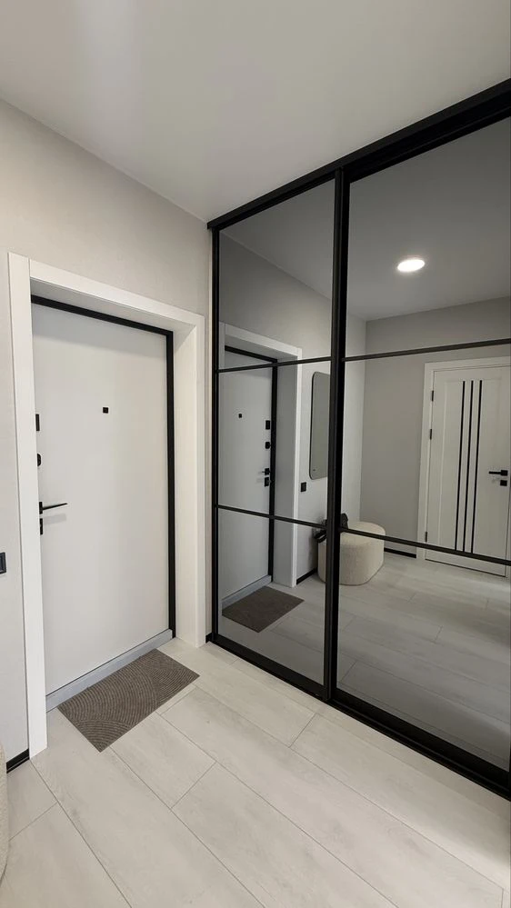 Euro 2-bedroom apartment with designer renovation! Gas! Park of Pravyka